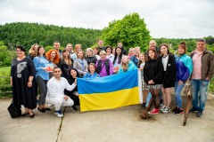 BVOF VOICES OF UKRAINE "Blakytne Nebo i Pshenychni Polya” (Blue Skies and Wheat Fields) at Dromore Yard, Aglish, Co Waterford - featured the internationally accomplished Ukrainian artists, soprano Ruslana Koval, baritone Stanislav Kuflyuk and pianist Iryna Krasnovska.  All ticket proceeds go to UNICEF. The event was also attended by 60 Ukrainian refugees who were invited to enjoy this unique musical performance. Ireland's Summer Opera Festival, ending bank holiday Monday, which included 19 events over 7 days. Highlights included Gluck's Orfeo ed Euridice in the grounds of Lismore Castle, Irish Baroque Orchestra, CoisCéim Dance Theatre, concerts and recitals featuring Giovanni Bellucci, and Maurice Steger, and free open air recitals in Cork and Waterford. blackwatervalleyoperafestival.com  Photo credit: Ed Guiry